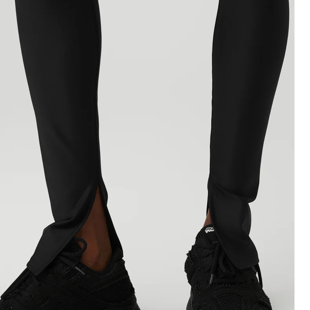 Alo Airlift High-Waist Elongated Legging